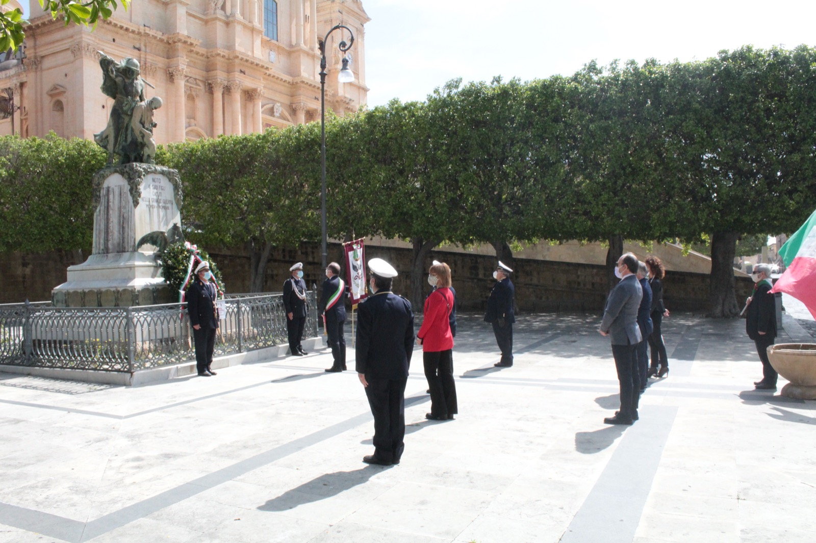 Festa della liberazione, il sindaco bonfanti: “gli ideali del 25 aprile come forte impulso per la rinascita del nostro paese"
