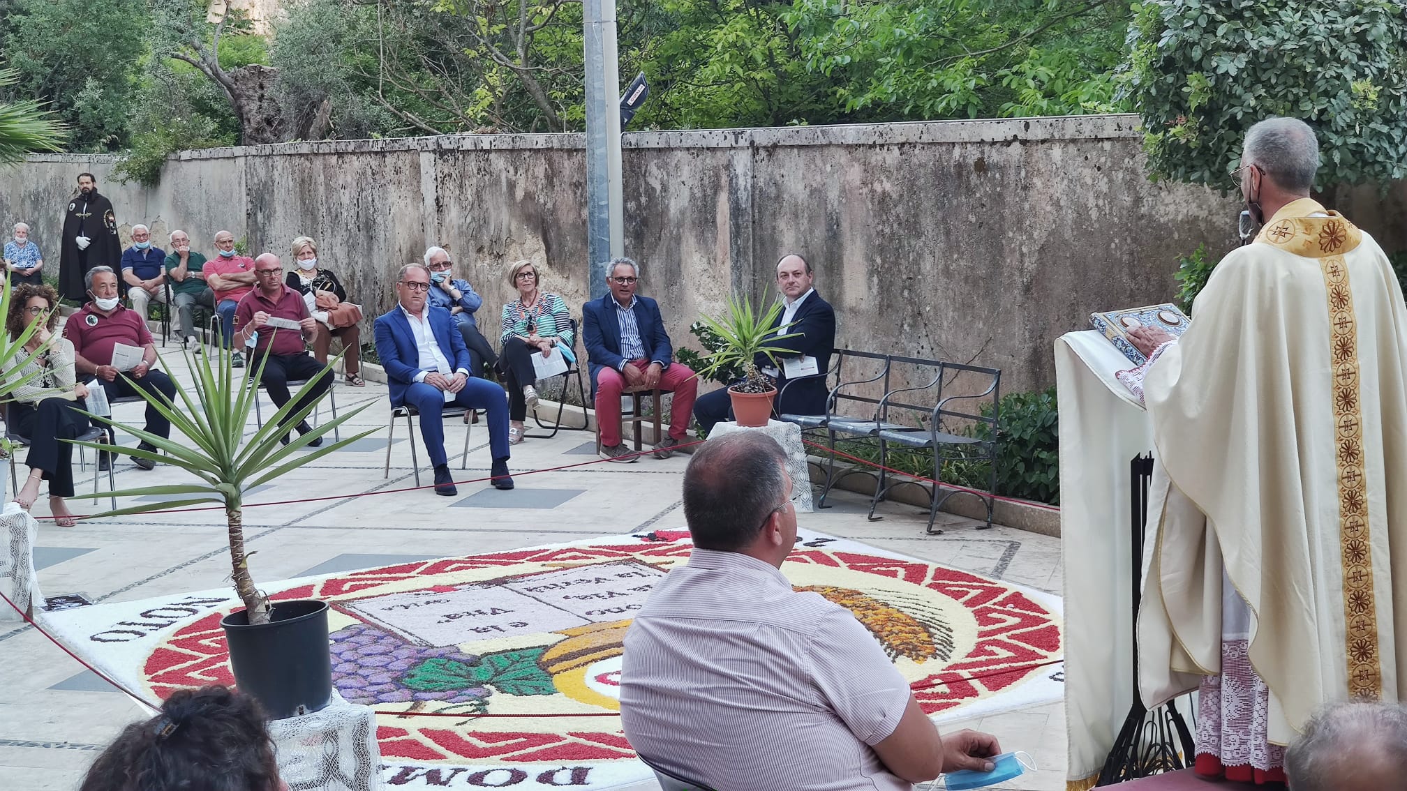 Celebrato ieri pomeriggio a san corrado il corpus domini