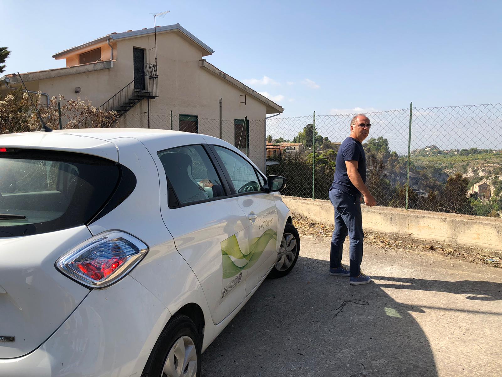 Incendio a San Corrado, questa mattina sopralluogo del Sindaco Bonfanti e della Giunta 