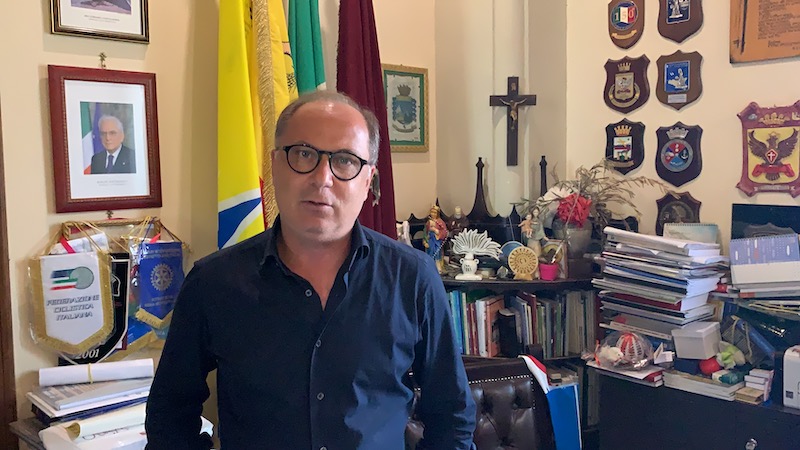 Il messaggio del sindaco Corrado Bonfanti per il ritorno in classe di oggi
