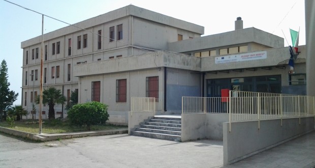 Plesso Don Bosco, la Giunta ha approvato il progetto esecutivo per la sistemazione dei cornicioni e delle pensiline 