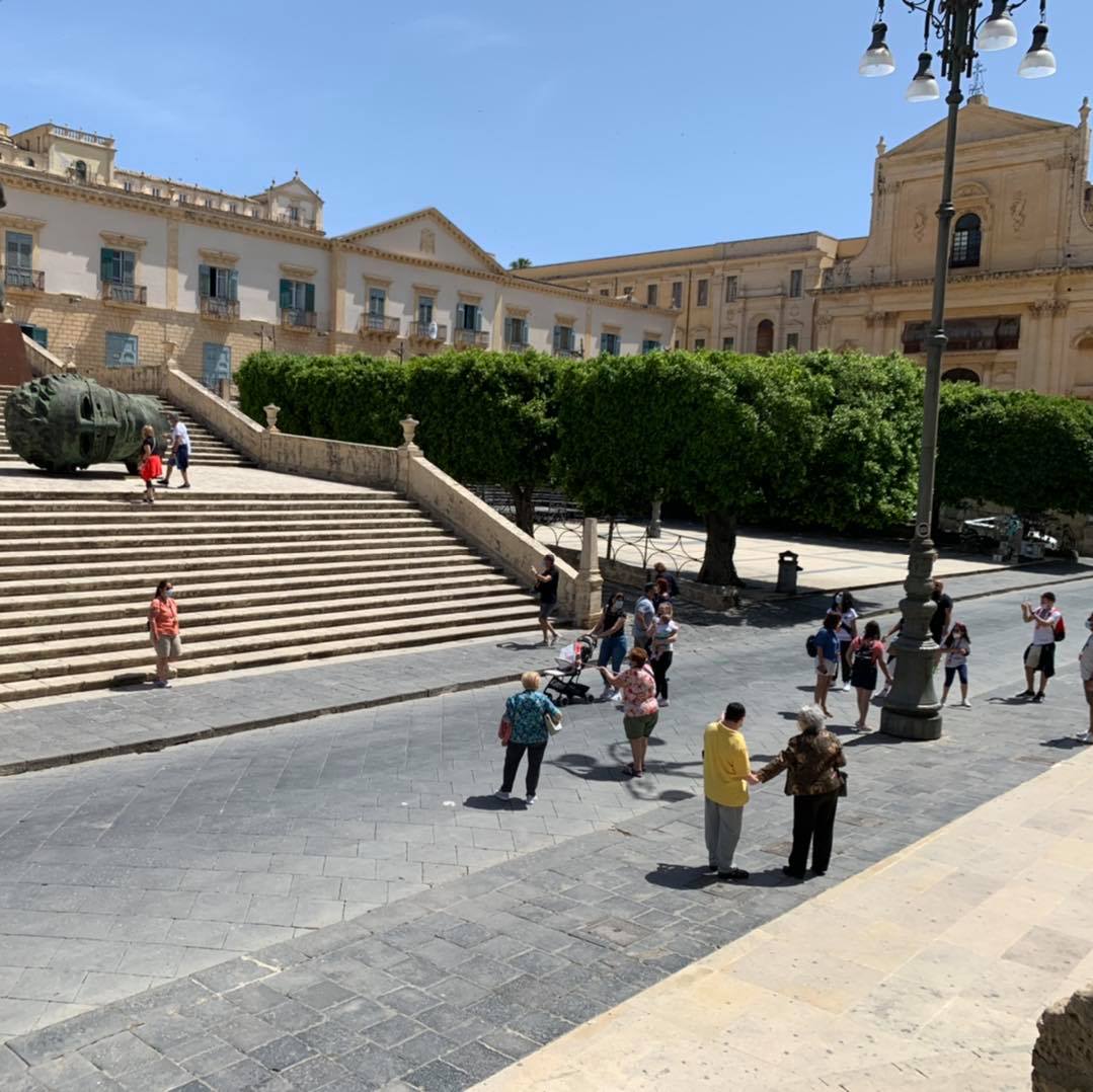 Noto riparte: nel weekend l'inaugurazione di 6 mostre d'arte e il primo concerto in presenza